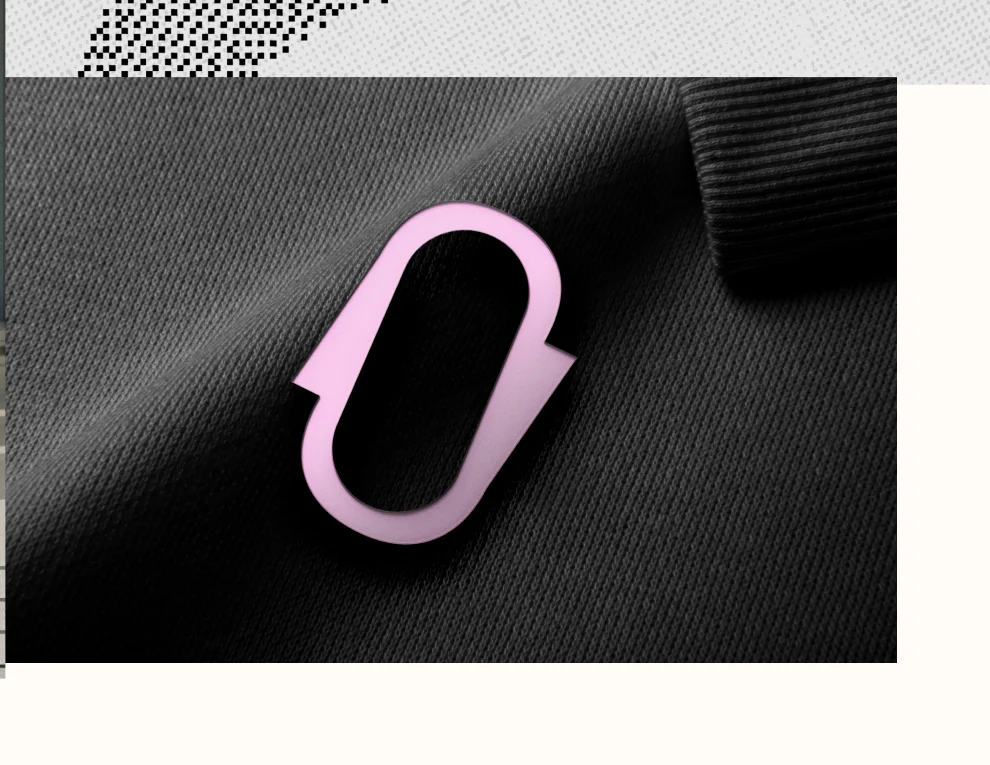 Unbland Pin badge